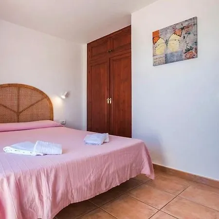 Casa De Olive - 6 Bedrooms Stunning Sea Views - Perfect For Families